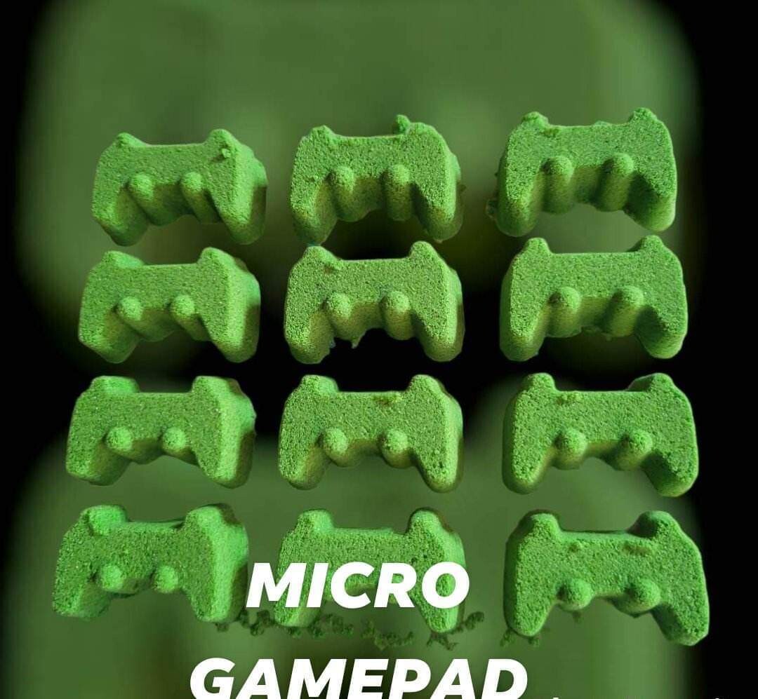 Tray of  Micro game pad perfect to add in mylar bags &amp; Frosting Pots
Also available in Mini