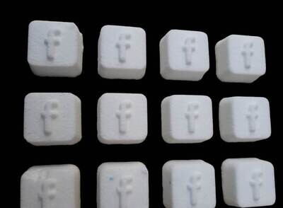 Tray of  Micro F perfect to add in mylar bags &amp; Frosting Pots