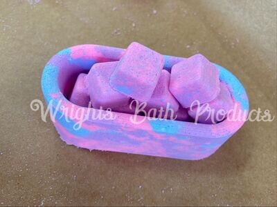 Bath Tub Frosting Pot
Also perfect for adding micro bath bombs BBHP EXCLUSIVE
All 3d moulds are made to order. 
can take up to 10 working days lead time at busy periods