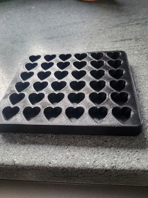 Confetti heart Tray