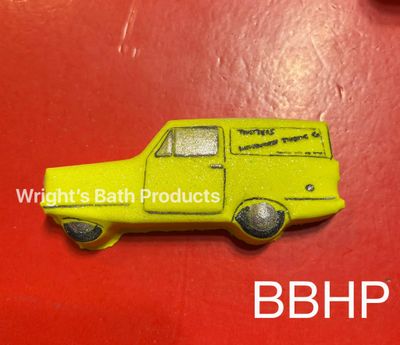 trotters  bath bomb mould