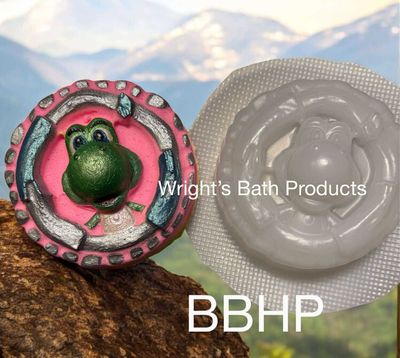 Game character 4  bath bomb mould  BBHP EXCLUSIVE approx 150g