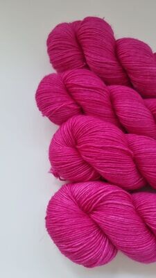 projektwolle für das rosa p. tavalli top / magenta
