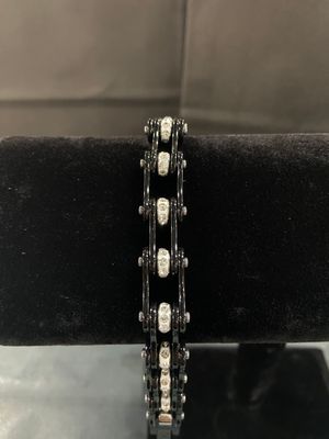 TWO TONE BLACK AND WHITE BIKE CHAIN BRACELET