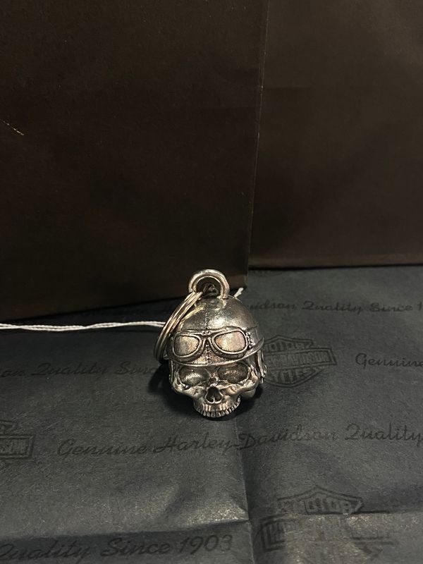 HELMET SKULL BELL