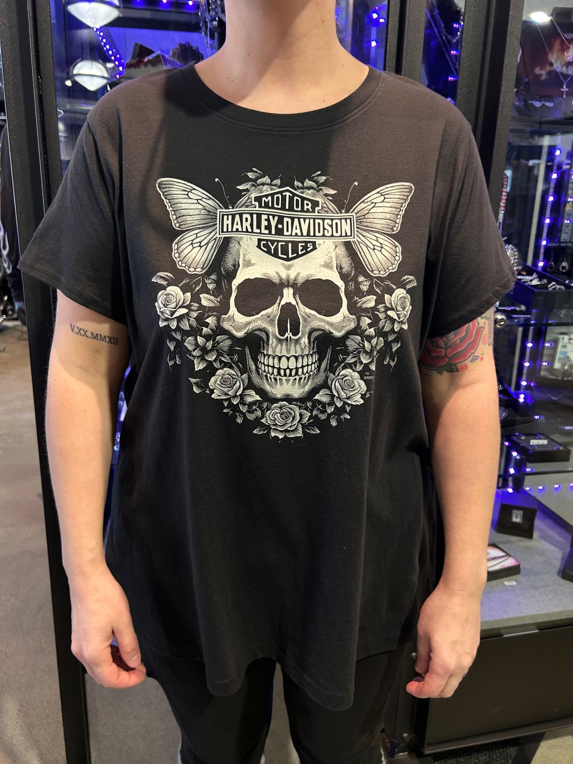 H-D SKULL FLUTTER TEE