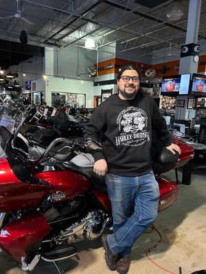 Engine History Pullover