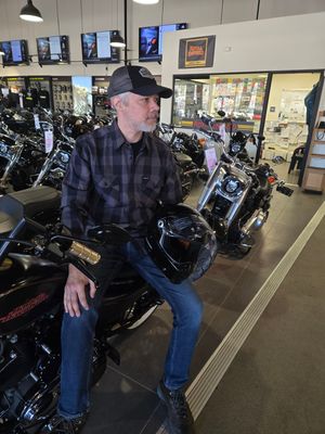 REVOLUTION BLACK/GREY FLANNEL