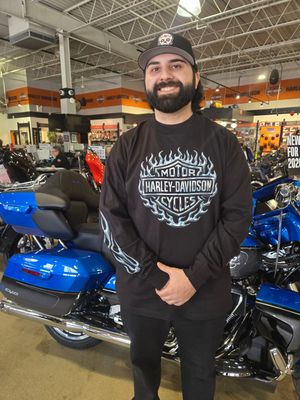 H-D CHROME SHIELD LONG SLEEVE