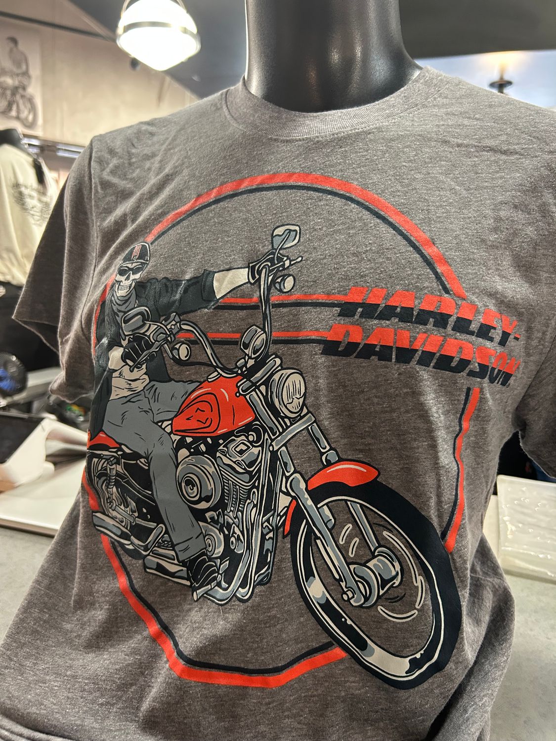 H-D ESCAPE TEE