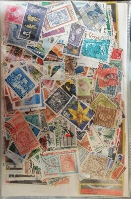 1000 sellos diferentes mundiales (usados)