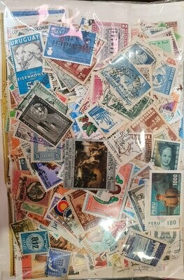 1000 sellos diferentes de España (usados)