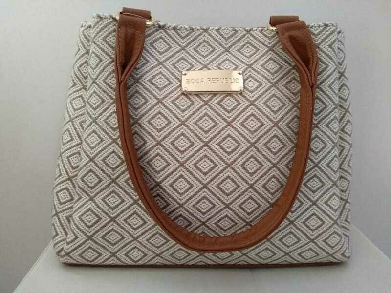 Bolsa Boca Republic