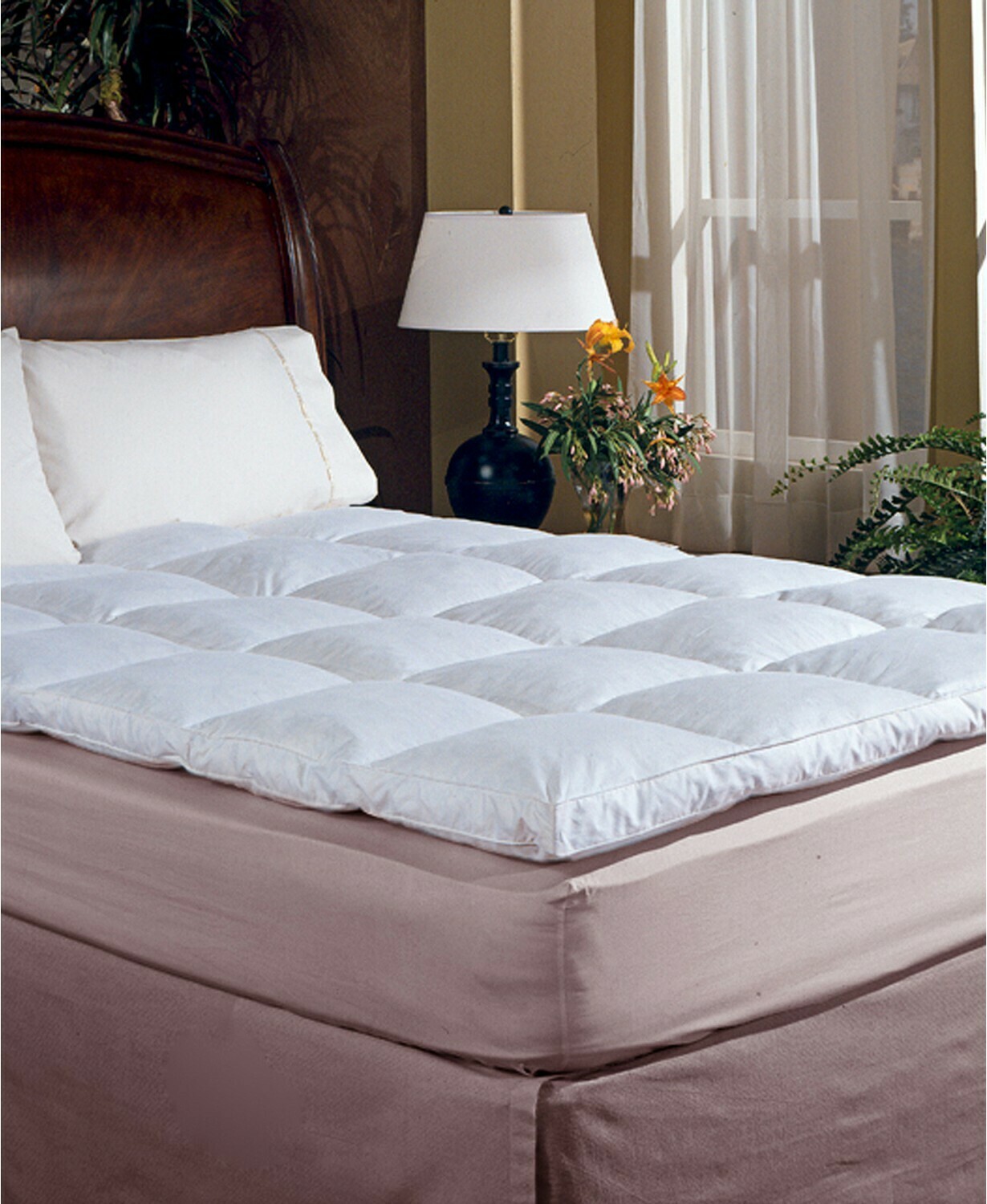 Blue Ridge 233 Thread Count 100% Cotton 2 Inch Gusseted Queen Featherbed