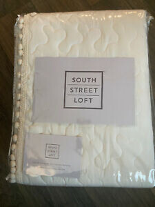 South Street Loft Pom Pom Quilt Set Full/Queen Ivory