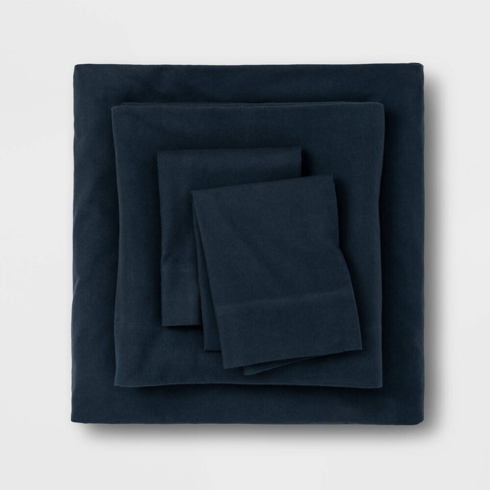 Solid Flannel Sheet Set - Threshold-Queen - Dark Blue