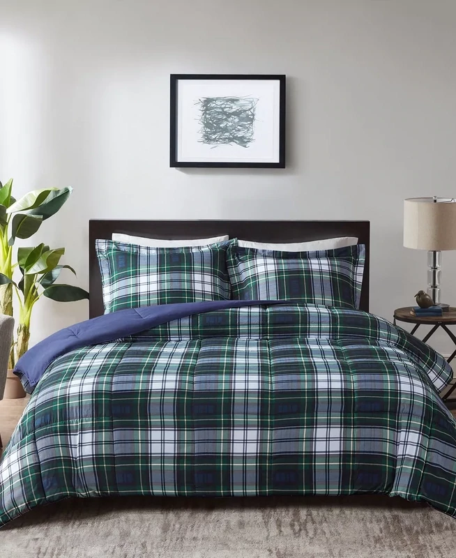 Madison Park Essentials Parkston Twin/Twin XL Down Alternative Comforter Mini Set in Navy