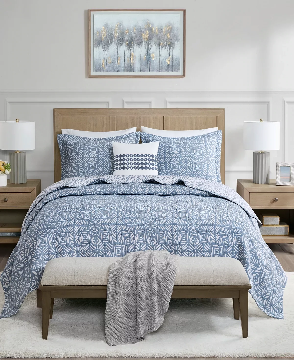 Madison Park Signature Harmony 4 Piece Oversized Reversible Matelasse Coverlet Set with Throw Pillow - King