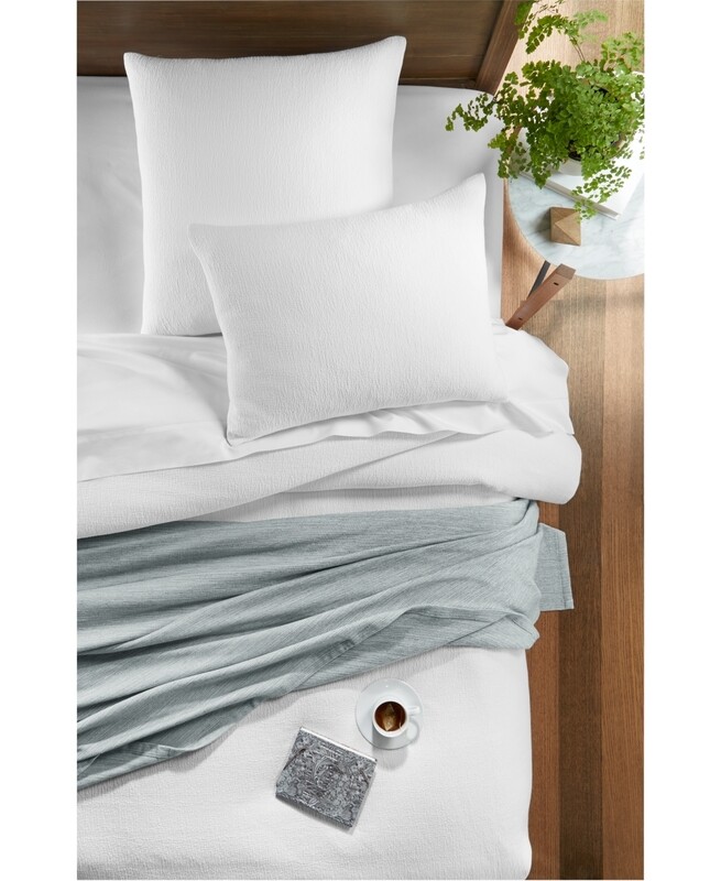 Oake Yarn Dye Stripe Blanket, King, Indigo