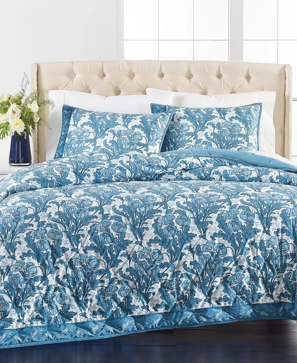 Martha Stewart Collection Nouveau Floral Velvet Quilt, Twin, Blue