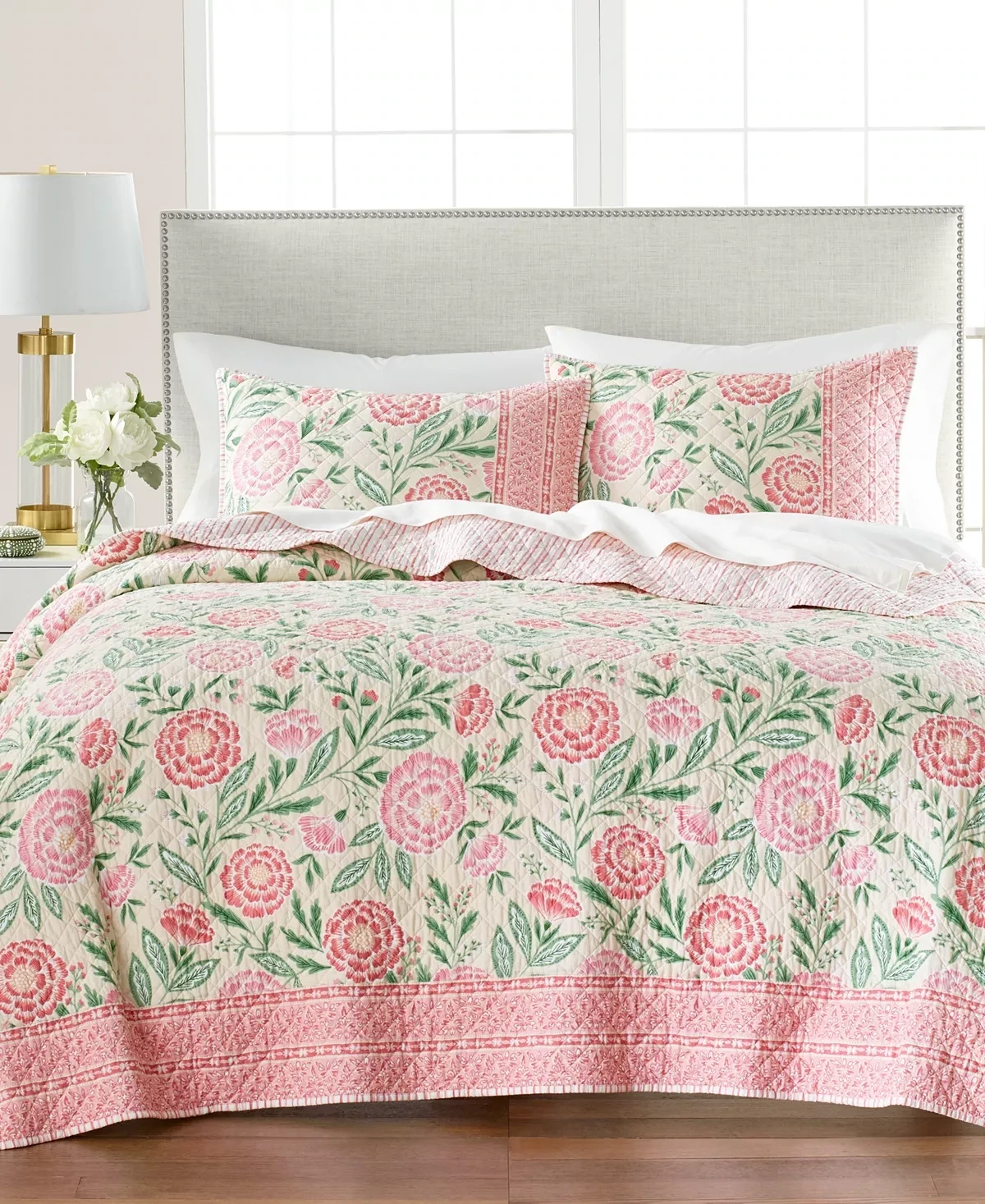 Martha Stewart Collection Woodblock Floral Frame Quilt, Twin, Pink