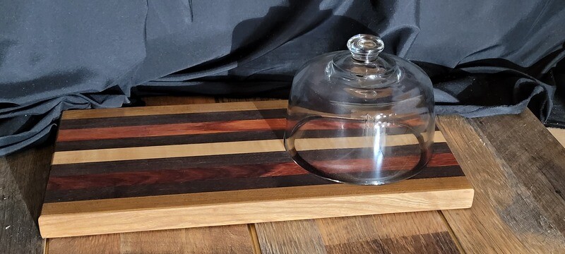 Cutting Board with cheese dome