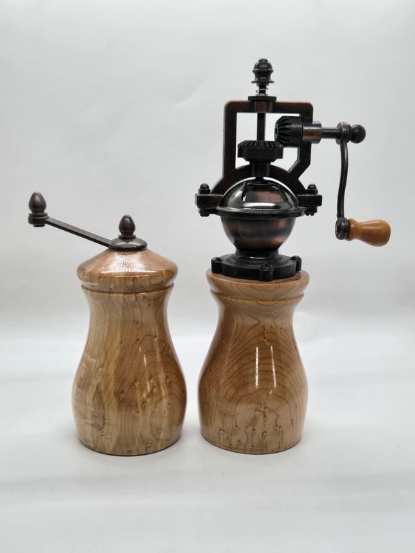 Pepper Mill Set