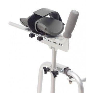 DEAMBULATORE FISSO PIEGHEVOLE CON DUE RUOTE PIROETTANTI E DUE RUOTE CON SISTEMA DI BLOCCAGGIO DIMENSIONI RIDOTTE JUNIOR DEAMBULATORE FISSO PIEGHEVOLE CON DUE RUOTE PIROETTANTI E DUE RUOTE CON SISTEMA DI BLOCCAGGIO DIMENSIONI RIDOTTE JUNIOR