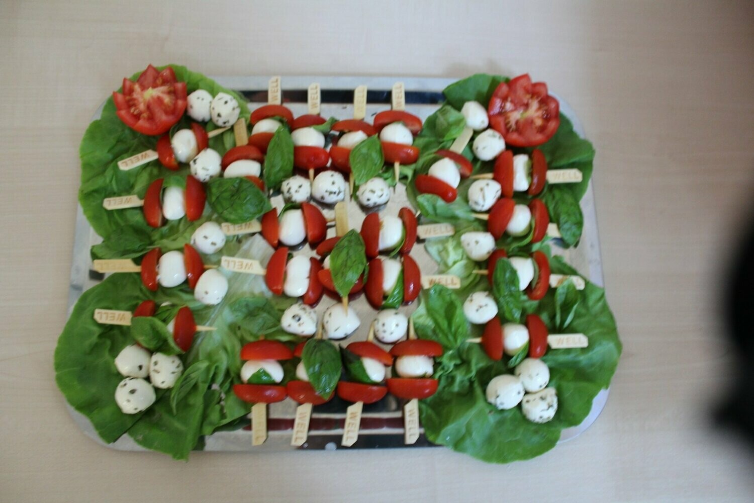 Tomate - Mozzarella - Spieße