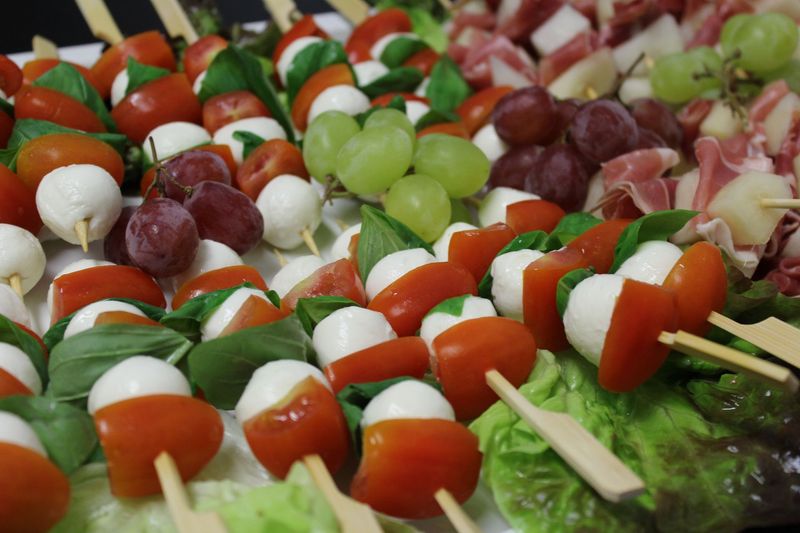 Tomate - Mozzarella - Spieße