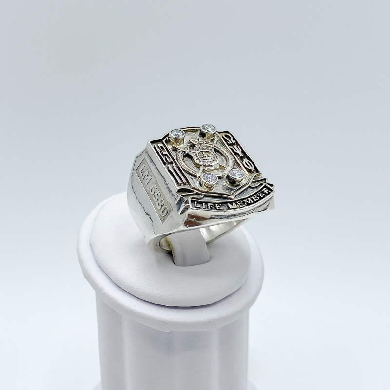 OMEGA LIFE MEMBER GOLD RING