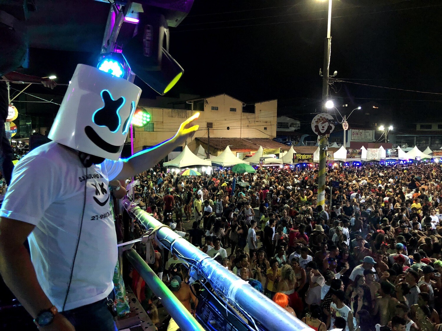 Capacete Neon