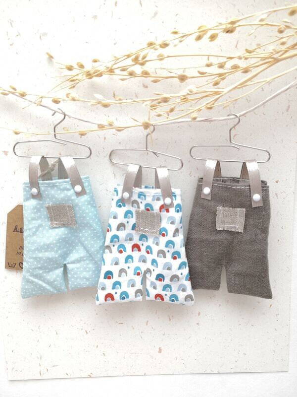 lot de 3 petites robes contenant dragées, tons bleu et taupe,  3 modèles