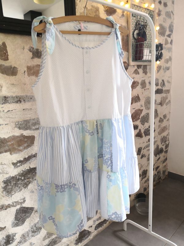 Robe de plage patchwork bleu ciel  taille unique