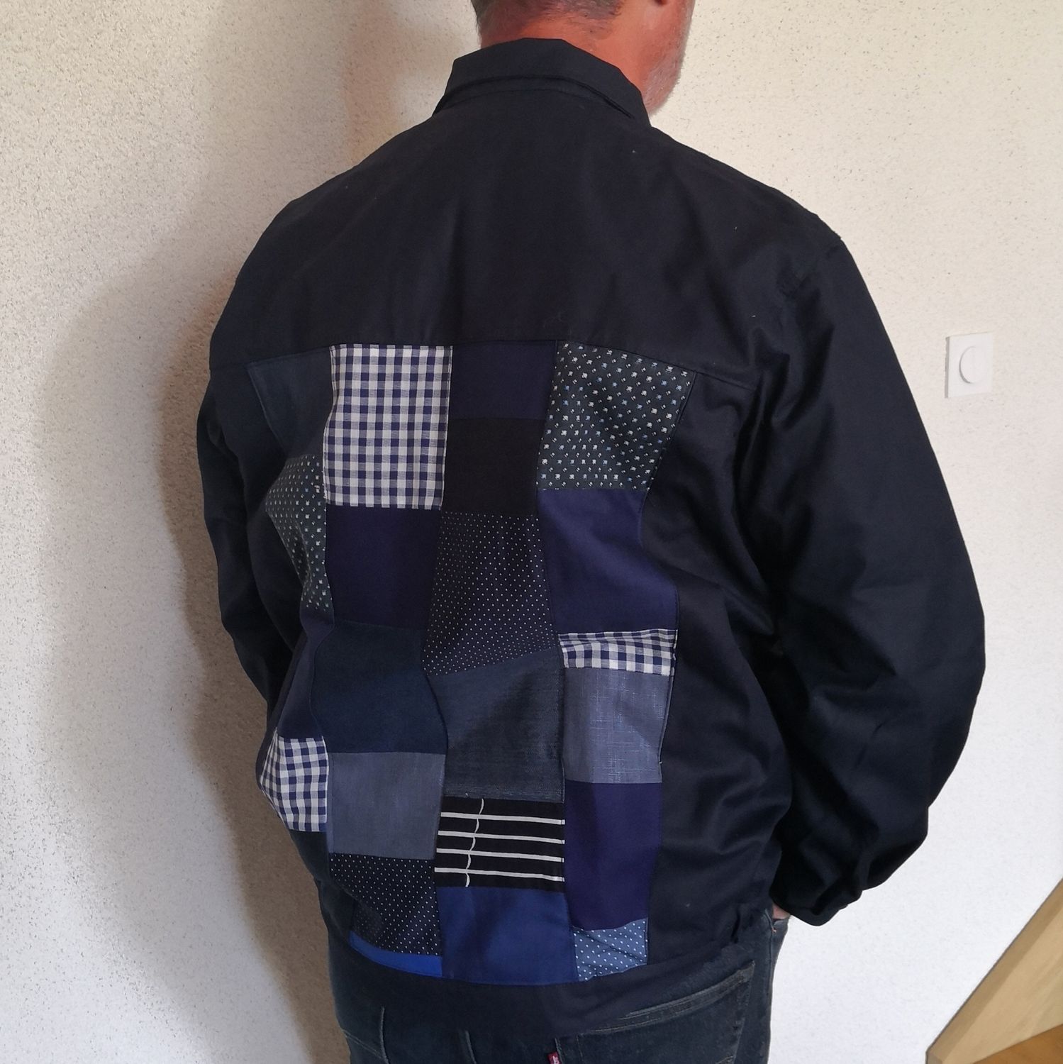 Blouson bleu de travail bleu marine et patchwork