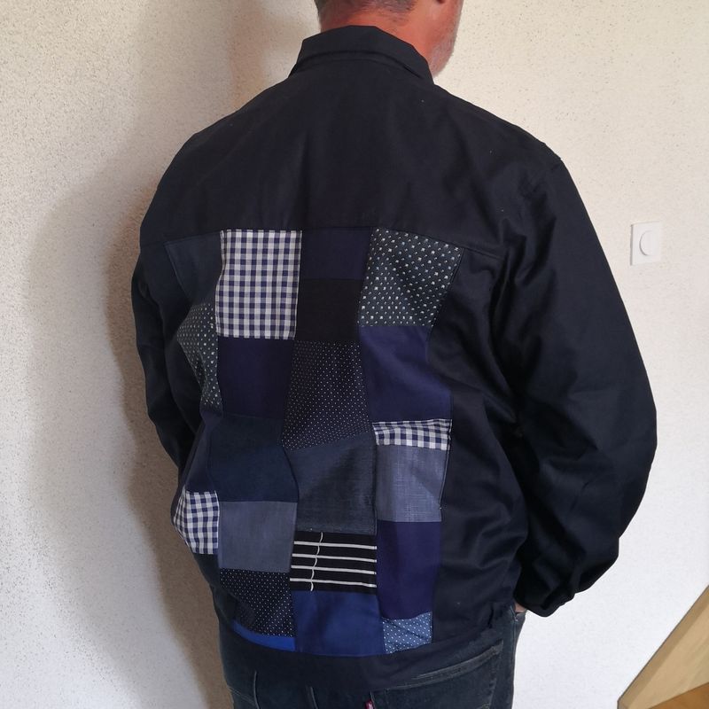 Blouson bleu de travail bleu marine et patchwork