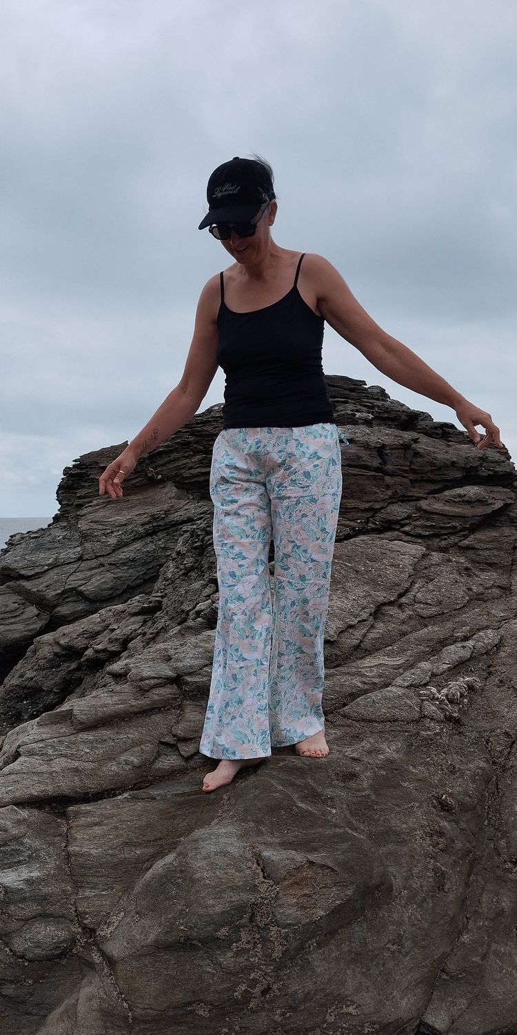 Pantalon large fleuri vert