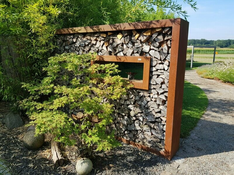 Brennholzregal, Sichtschutzelement, Rahmen aus Cortenstahl, 200 x 200 x 40 cm