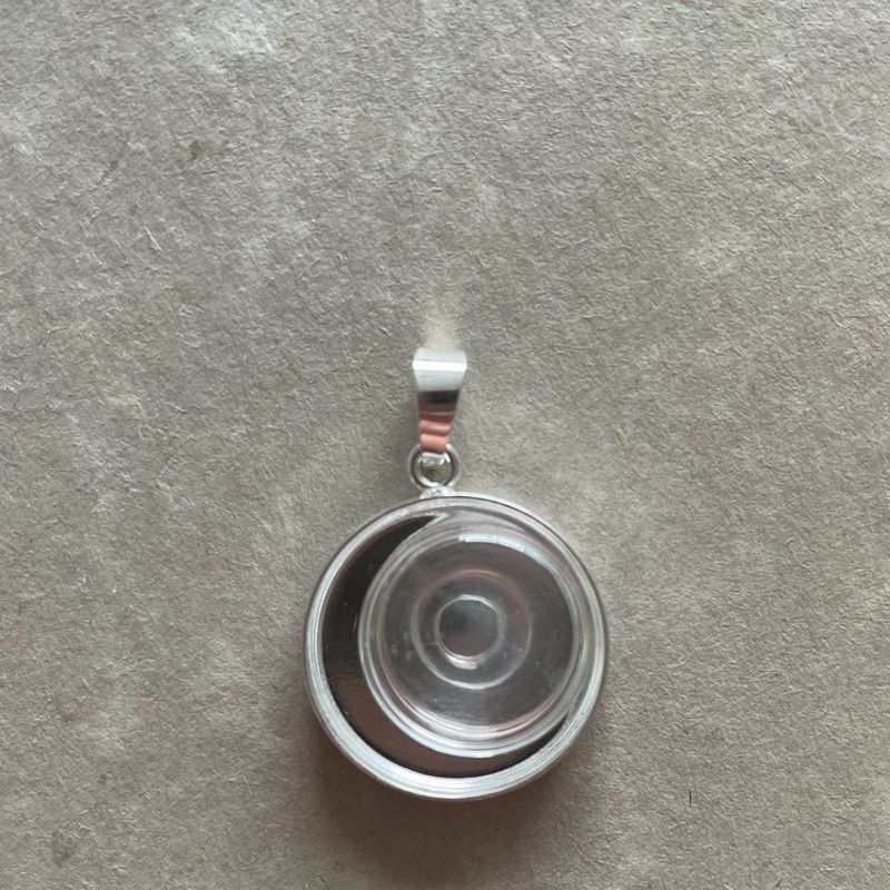 Walentina mit MuttermilchKern und einer Haarsträhne - Tester Walentina mit MuttermilchKern und einer Haarsträhne - Tester