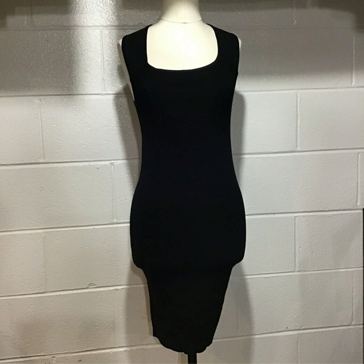 Back OUT Hera Dress
