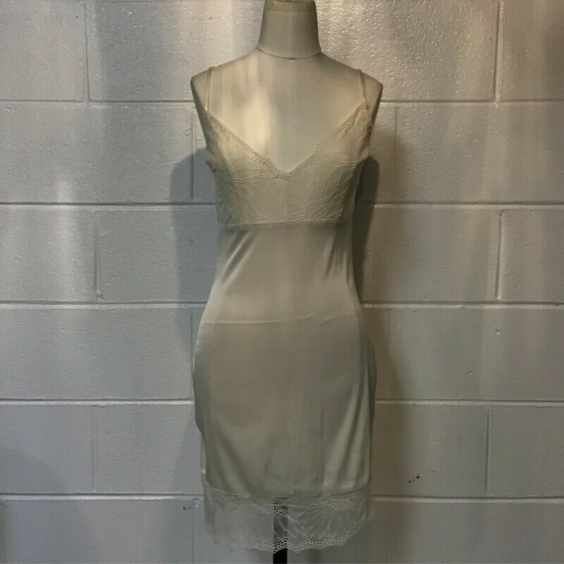 Lace Satin Srape Dress Beige