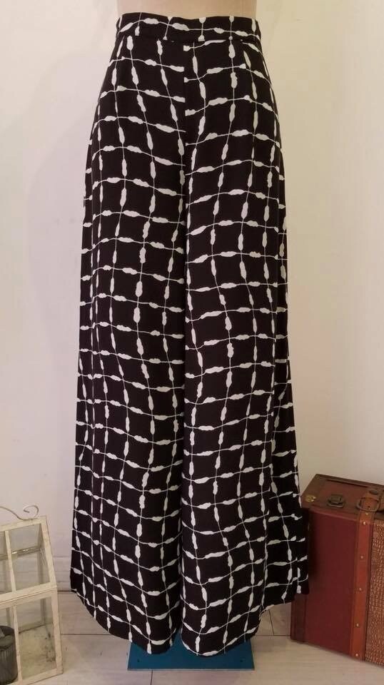 By Moon Black &amp; White Pants