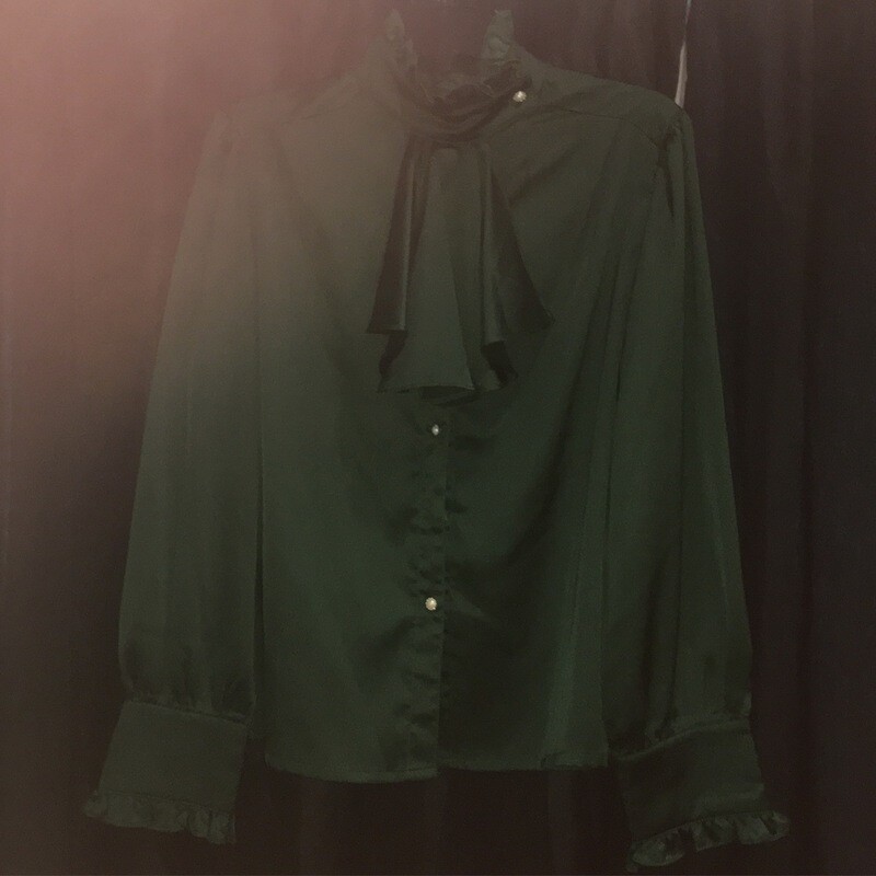 GREEN BLOUSE