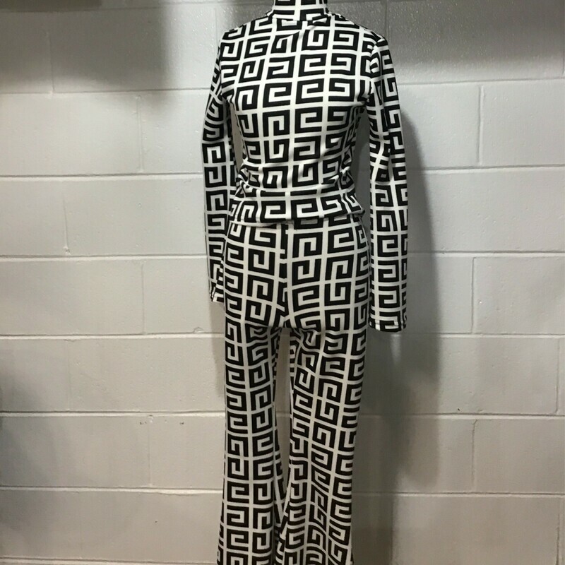 Black/White Bell Bottom Set