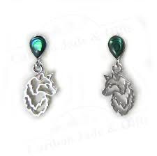 Wild Pearle Wolf Spirit Earring