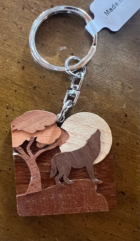 Keychain-Range Wolf
