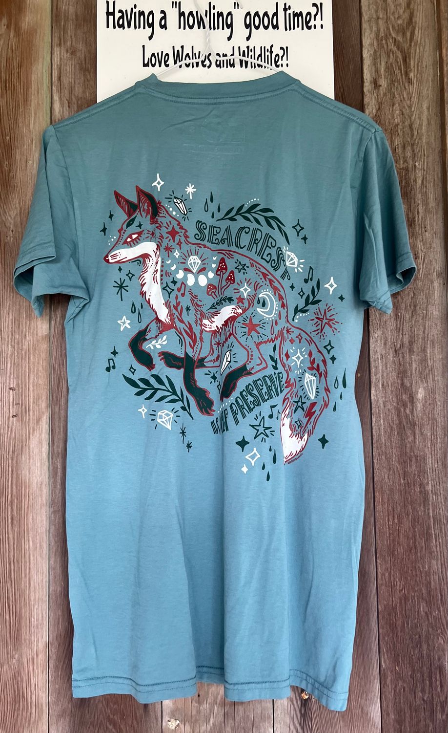 Tee- Fox vine
