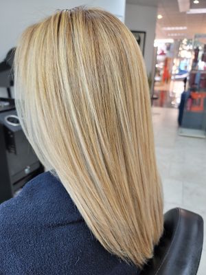 Blonding