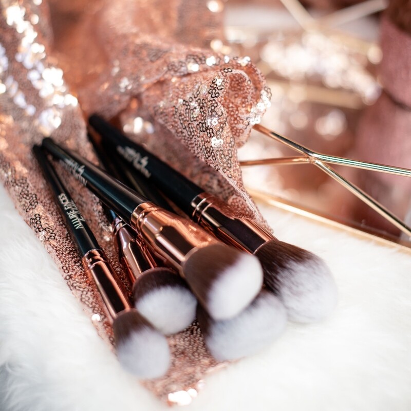 Face-Time Face Brushes