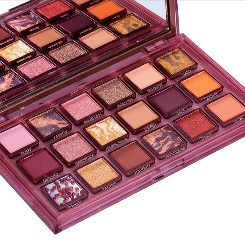 Velvet Seduction Eyeshadow Palette